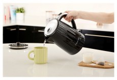 Russell Hobbs 27361-70/RH Eden 1,7L-es fekete vízforraló Konyhai termékek - Vízforraló / teafőző - 502156