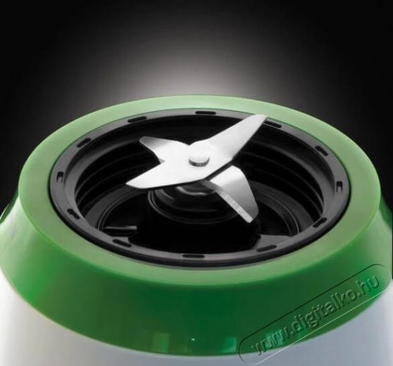 Russell Hobbs 25160-56 Explore Mix & Go Cool mini turmix Konyhai termékek - Konyhai kisgép (előkészítés / feldolgozás) - Turmixgép - 371259