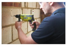Ryobi RPD680-K 680 W ütvefúró Háztartás / Otthon / Kültér - Szerszám - Fúró / fúrókalapács - 414488