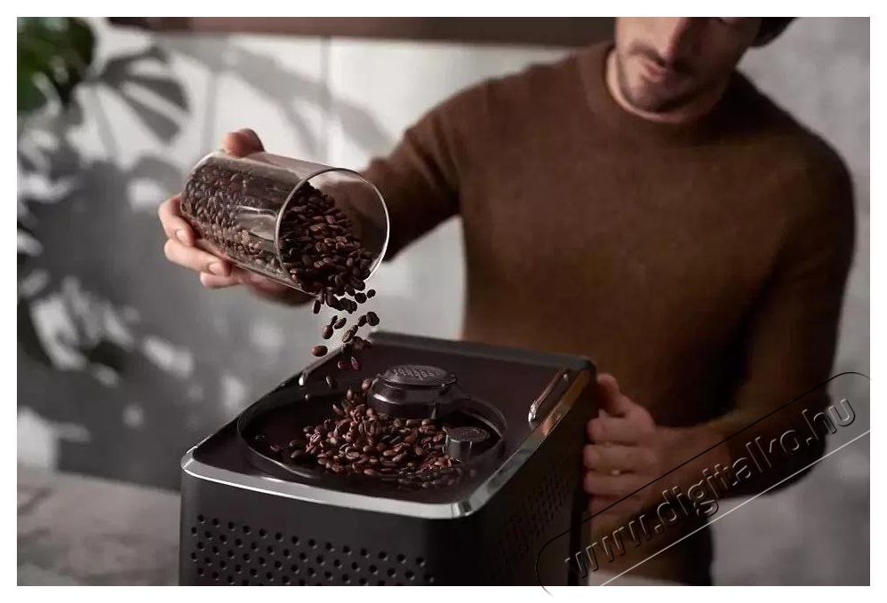 Saeco GranAroma SM6582/30 LattePerfetto Konyhai term&eacute;kek - K&aacute;v&eacute;főző / k&aacute;v&eacute;&ouml;rlő / kieg&eacute;sz&iacute;tő - Automata k&aacute;v&eacute;főző - 512800