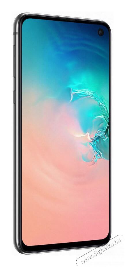 SAMSUNG Galaxy S10e 128GB Dual SIM (SM-G970FZWDXEH) okostelefon - fehér Egyéb - Nem forgalmazzuk ! - 350210