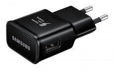 SAMSUNG EP-TA20EBEC hálózati töltő / Type-C - fekete Mobil / Kommunikáció / Smart - Mobiltelefon kiegészítő / tok - Hálózati-, autós töltő - 331339