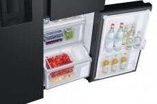 SAMSUNG RS68N8671B1/EF No Frost Side by Side hűtőszekrény Konyhai termékek - Hűtő, fagyasztó (szabadonálló) - Amerikai típusú Side By Side hűtő - 339491