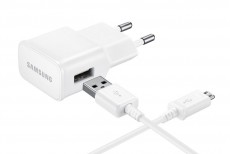 SAMSUNG EP-TA12EWEUGWW hálózati töltő - fehér Mobil / Kommunikáció / Smart - Mobiltelefon kiegészítő / tok - Hálózati-, autós töltő - 331338