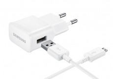SAMSUNG EP-TA20EWEUGWW hálózati töltő - fehér Mobil / Kommunikáció / Smart - Mobiltelefon kiegészítő / tok - Hálózati-, autós töltő - 331341