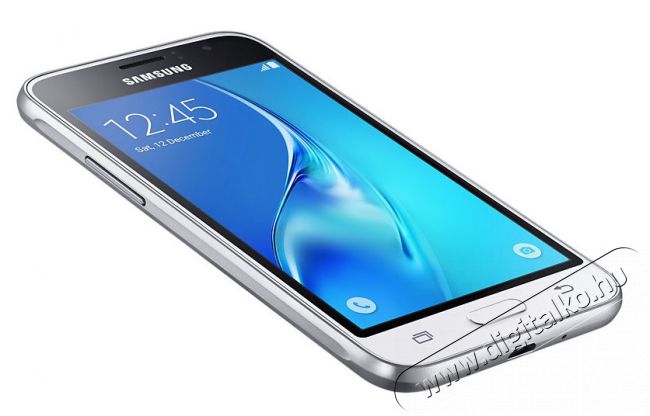 SAMSUNG Galaxy J1 (SM-J120FZWNXEH) okostelefon - fehér Mobil / Kommunikáció / Smart - Okostelefon - Android - 302852