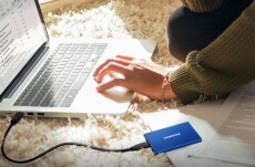 SAMSUNG 2000GB USB 3.2 (MU-PC2T0H/WW) T7 külső SSD - kék Egyéb - Nem forgalmazzuk ! - 369783