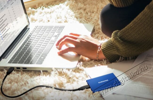 SAMSUNG 2000GB USB 3.2 (MU-PC2T0H/WW) T7 külső SSD - kék Egyéb - Nem forgalmazzuk ! - 369783