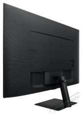 SAMSUNG LS32BM700UUXEN monitor Iroda és számítástechnika - Monitor - Monitor - 380494