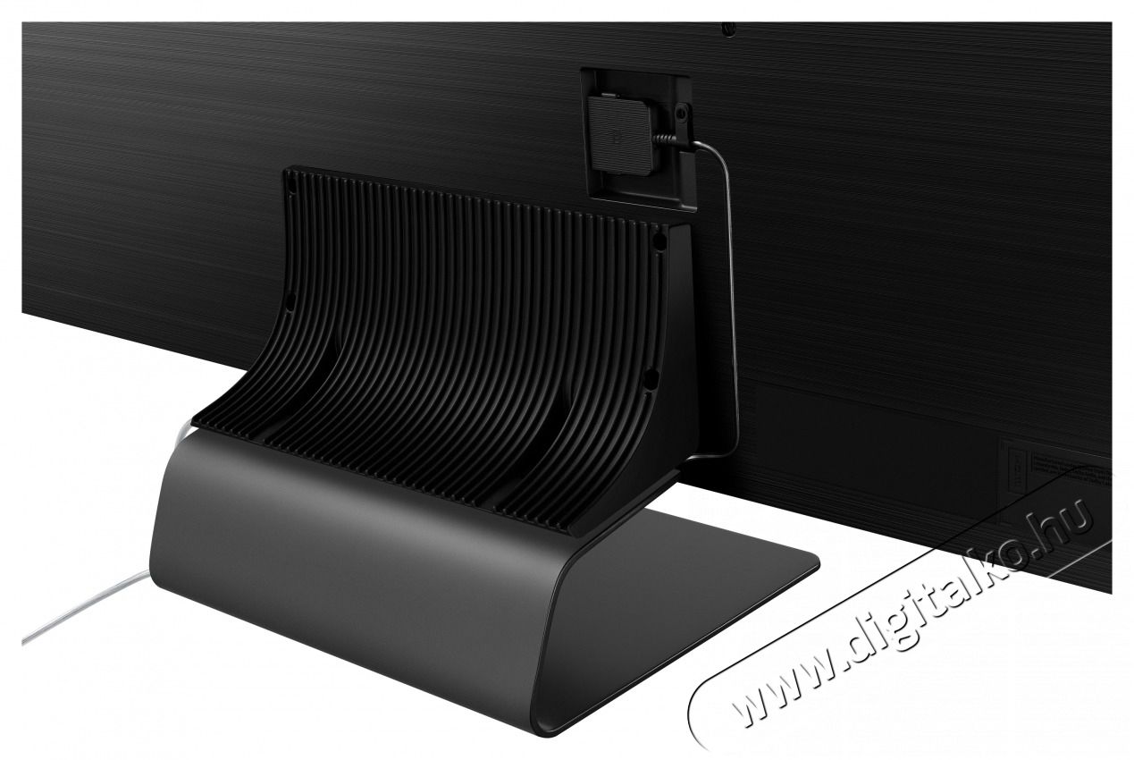 SAMSUNG 55" QE55Q95TDTXXH 4K HDR Smart QLED TV Telev&iacute;zi&oacute;k - LED telev&iacute;zi&oacute; - UHD 4K felbont&aacute;s&uacute; - 397801