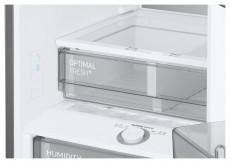 SAMSUNG RB38A7B6AS9/EF alulfagyasztós hűtőszekrény Konyhai termékek - Hűtő, fagyasztó (szabadonálló) - Alulfagyasztós kombinált hűtő - 399785