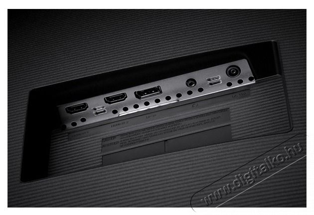 SAMSUNG 32 LU32J590UQPXEN UHD HDMI/DP monitor Iroda &eacute;s sz&aacute;m&iacute;t&aacute;stechnika - Monitor - Monitor - 481977