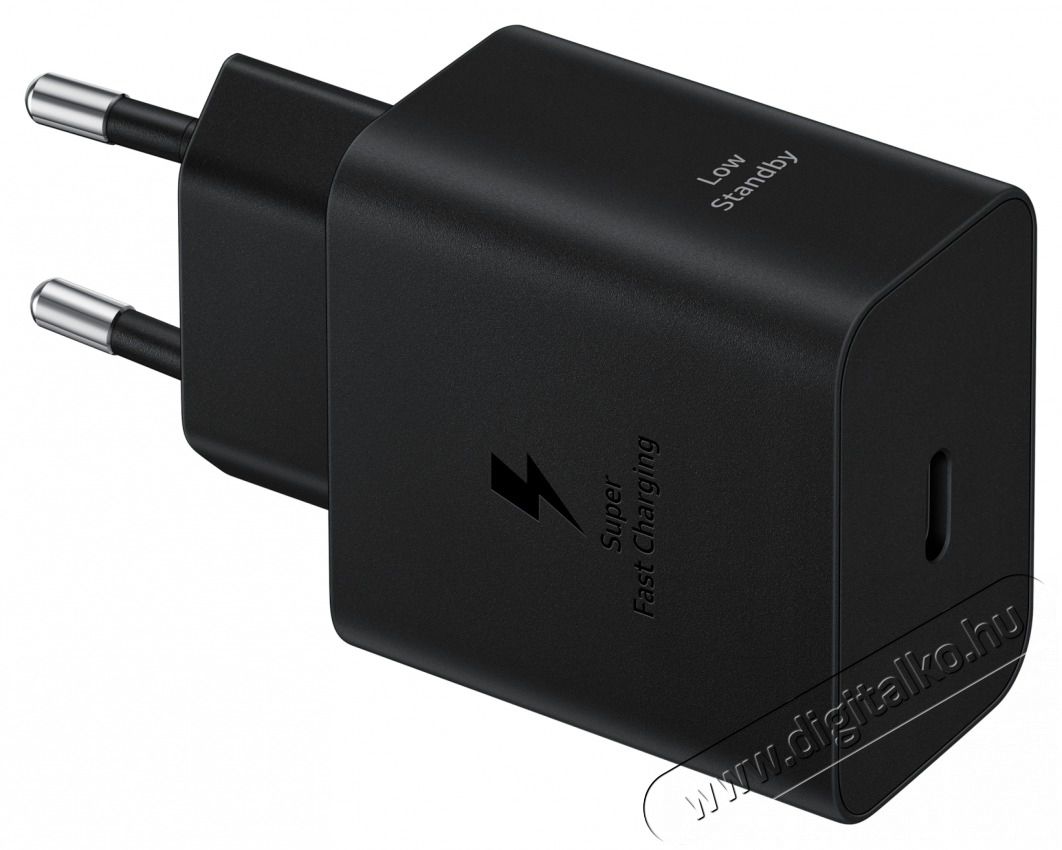 SAMSUNG EP-T4511XBE Super Fast 45W Type-C fekete hálózati töltő + Type-C adat- és töltőkábel Mobil / Kommunikáció / Smart - Mobiltelefon kiegészítő / tok - Hálózati-, autós töltő - 514830