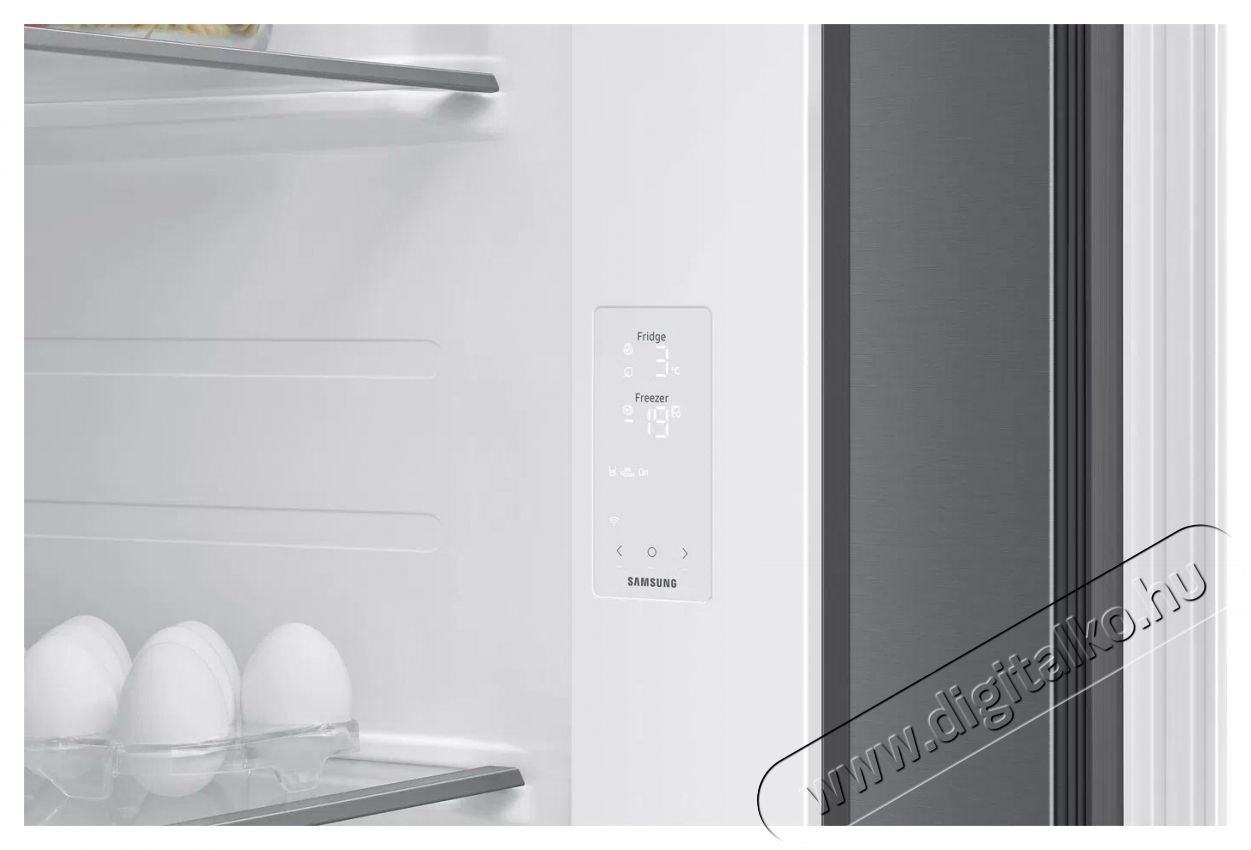 SAMSUNG RS70F64KDTEO Konyhai term&eacute;kek - Hűtő, fagyaszt&oacute; (szabadon&aacute;ll&oacute;) - Amerikai t&iacute;pus&uacute; Side By Side hűtő - 515779