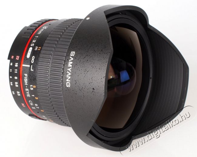 Samyang 8mm F/3.5 UMC Fish-eye CS II (AE) Fotó-Videó kiegészítők - Objektív - Fix fókuszú objektív - 313944