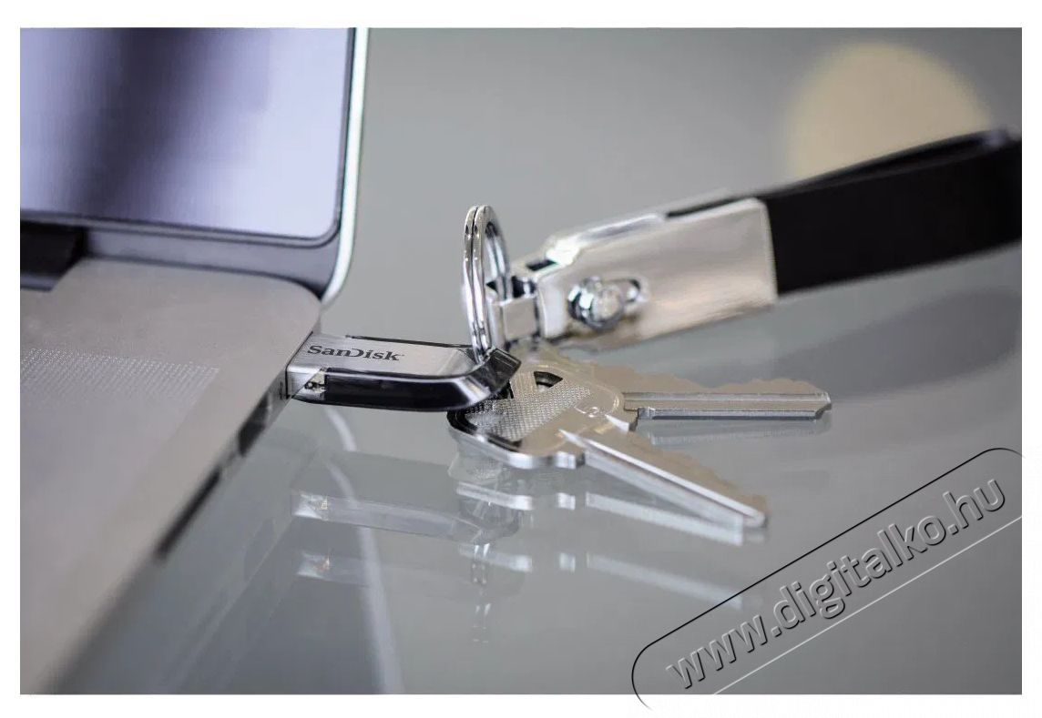 SanDisk Ultra Flair 128 GB Mem&oacute;ria k&aacute;rtya / Pendrive - Pendrive - 503424