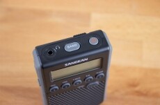 Sangean DT-800 digitális szintézeres zsebrádió hangszóróval Audio-Video / Hifi / Multimédia - Rádió / órás rádió - Hordozható, zseb-, táska rádió - 349829