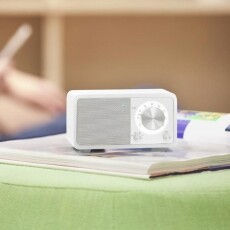 Sangean WR-7 Genuine Mini Bluetooth FM rádió (fehér) Audio-Video / Hifi / Multimédia - Hordozható, vezeték nélküli / bluetooth hangsugárzó - Hordozható, vezeték nélküli / bluetooth hangsugárzó - 364560