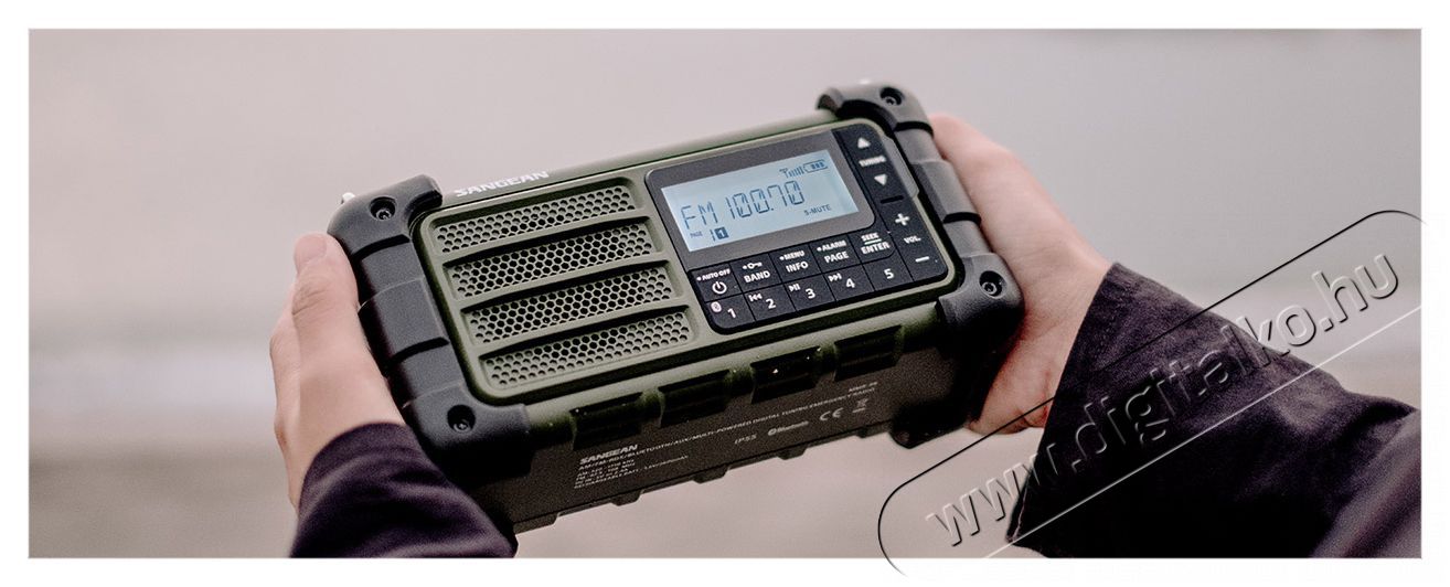 Sangean MMR-99 FM / AM / Bluetooth napelemes vészhelyzet rádió (zöld) Audio-Video / Hifi / Multimédia - Rádió / órás rádió - Hordozható, zseb-, táska rádió - 381274