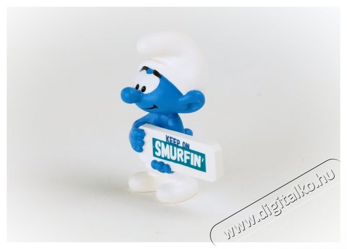Schleich The Smurfs 20843 Smurfin H&aacute;ztart&aacute;s / Otthon / K&uuml;lt&eacute;r - J&aacute;t&eacute;k / Sport - J&aacute;t&eacute;kfigura - 533758