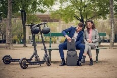 Segway Kickscooter MAX G30E II Háztartás / Otthon / Kültér - Játék / Sport - Roller / segway / gördeszka - 371276