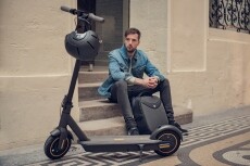Segway Kickscooter MAX G30E II Háztartás / Otthon / Kültér - Játék / Sport - Roller / segway / gördeszka - 371276