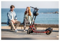 Segway Ninebot KickScooter D38E elektromos roller Háztartás / Otthon / Kültér - Játék / Sport - Roller / segway / gördeszka - 400422