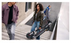 Segway Ninebot Kickscooter E3 E elektromos roller Háztartás / Otthon / Kültér - Játék / Sport - Roller / segway / gördeszka - 506826