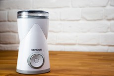 Sencor SCG 1050WH Elektromos kávédaráló - fehér Konyhai termékek - Kávéfőző / kávéörlő / kiegészítő - Kávédaráló / őrlő - 274771