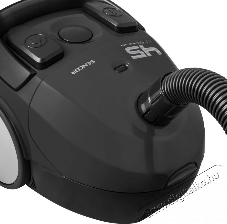Sencor SVC 45BK-EUE3 porzsákos porszívó Háztartás / Otthon / Kültér - Porszívó / takarítógép - Porzsákos porszívó - 346097
