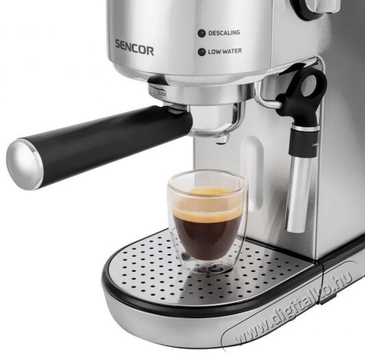 Sencor SES 4900SS presszó kávéfőző Konyhai termékek - Kávéfőző / kávéörlő / kiegészítő - Presszó kávéfőző - 361484