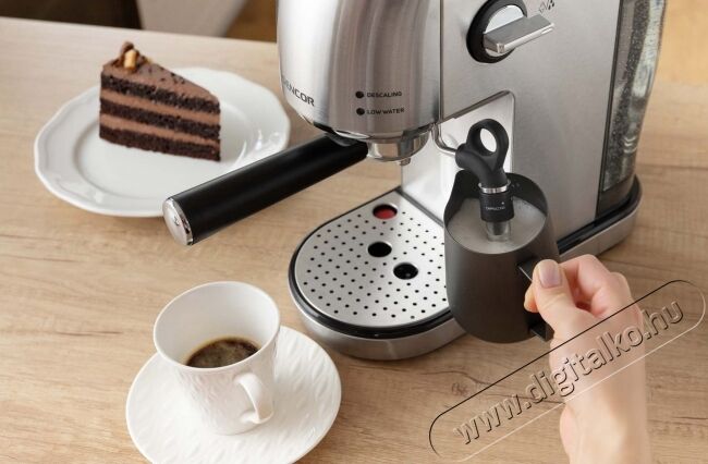 Sencor SES 4900SS presszó kávéfőző Konyhai termékek - Kávéfőző / kávéörlő / kiegészítő - Presszó kávéfőző - 361484