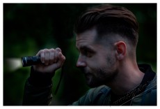 Sencor SLL 400 tölthető LED-zseblámpa Háztartás / Otthon / Kültér - Világítás / elektromosság - Zseblámpa / elemlámpa - 376786