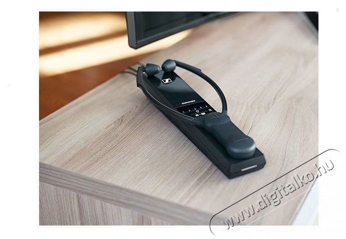 Sennheiser Set 880 Audio-Video / Hifi / Multim&eacute;dia - F&uuml;l &eacute;s Fejhallgat&oacute;k - Fejhallgat&oacute; - 525953