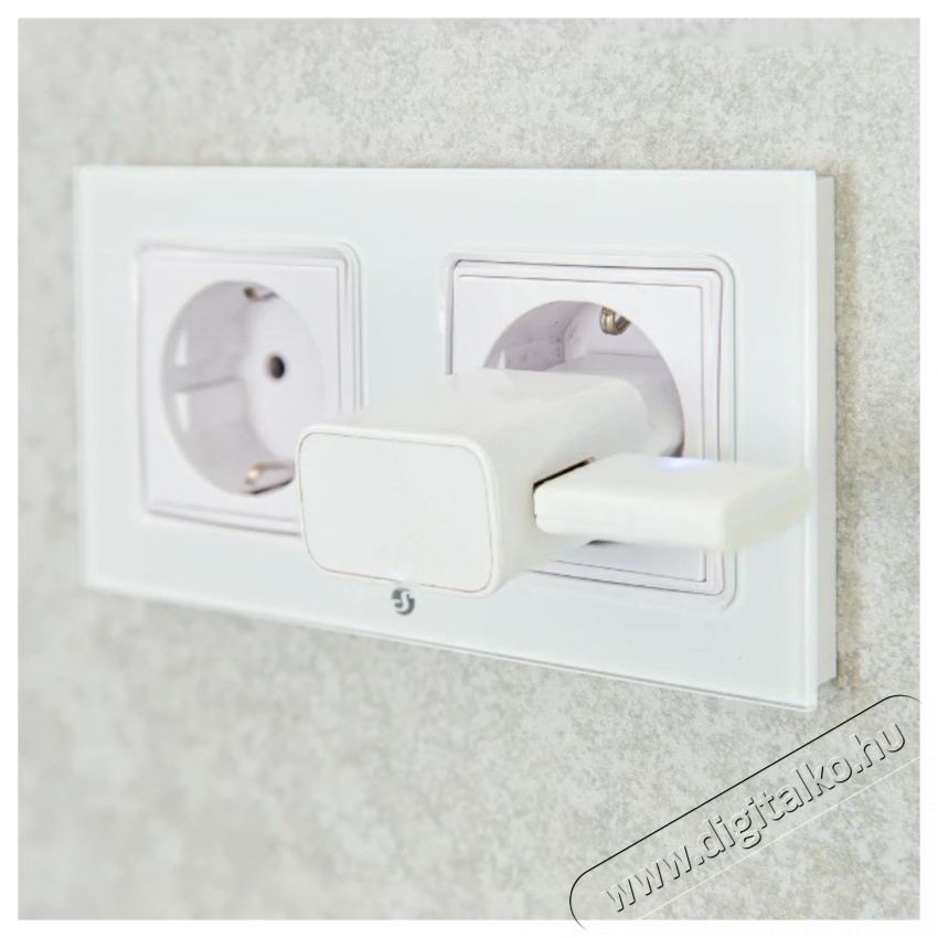 SHELLY Blu Gateway, Bluetooth &aacute;tj&aacute;r&oacute; H&aacute;ztart&aacute;s / Otthon / K&uuml;lt&eacute;r - Okos otthon - Kieg&eacute;sz&iacute;tő - 508201