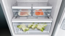 Siemens KG56NXI40 No Frost alulfagyasztós hűtőszekrény Konyhai termékek - Hűtő, fagyasztó (szabadonálló) - Alulfagyasztós kombinált hűtő - 317330