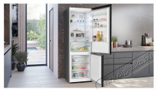 Siemens KG49NXXCF iQ300 Szabadonálló alulfagyasztós kombinált hűtő Konyhai termékek - Hűtő, fagyasztó (szabadonálló) - Alulfagyasztós kombinált hűtő - 528003