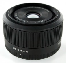 Sigma 30mm f/2,8 (A) EX DN fekete - Sony (3 év garancia!) Fotó-Videó kiegészítők - Objektív - Fix fókuszú objektív - 265966
