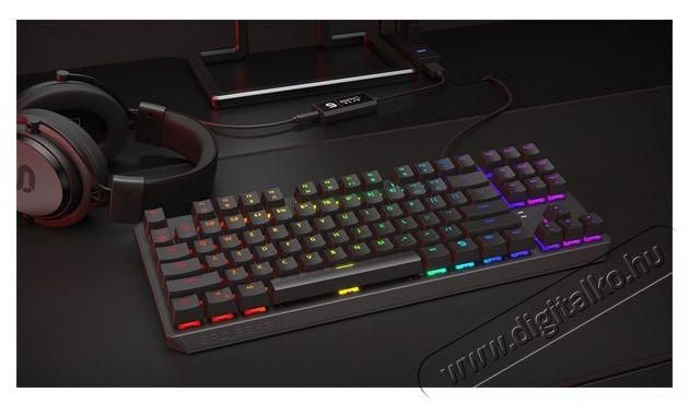 SilentiumPC SPC Gear GK630K US Tournament (Kailh Blue) RGB mechanikus gamer billentyűzet Iroda &eacute;s sz&aacute;m&iacute;t&aacute;stechnika - Billentyűzet / billentyűzet szett - Vezet&eacute;kes - 453282
