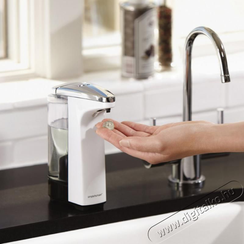 SimpleHuman ST1018 237 ml-es szenzoros szappan adagoló - fehér Háztartás / Otthon / Kültér - Fürdőszoba / wc - Szappan adagoló - 315694
