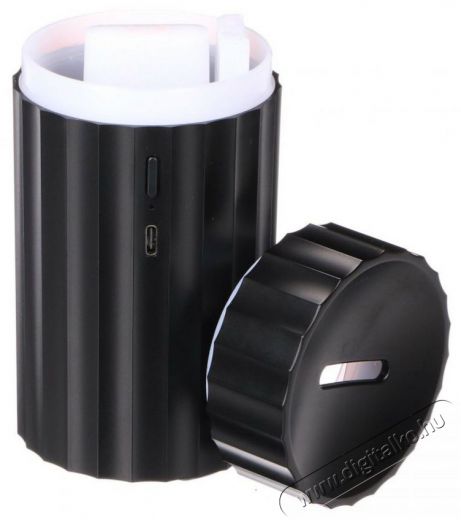 SIXTOL Sixtol Car Flame Autós aroma diffúzor, italtartóba, 100 ml, USB-C, fekete Fotó-Videó kiegészítők - Fényterelő - Diffúzor - 526091