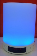 Skyworth Bluetooth hangszóró Audio-Video / Hifi / Multimédia - Hordozható, vezeték nélküli / bluetooth hangsugárzó - Hordozható, vezeték nélküli / bluetooth hangsugárzó - 314224