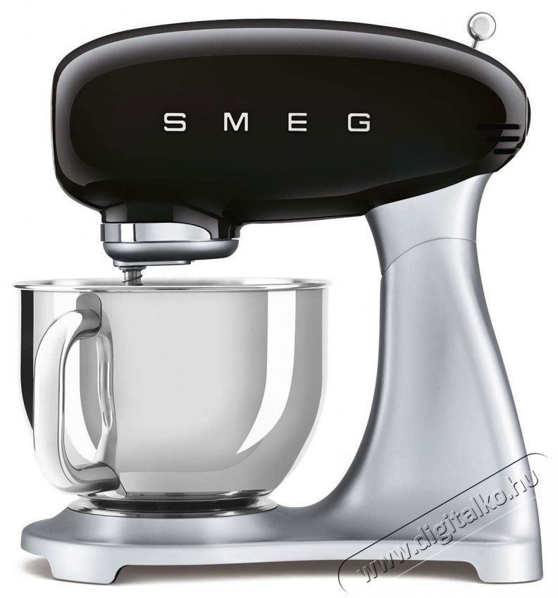 Smeg 50's Retro Style 4,8 l fekete, rozsdamentes ac&eacute;l talppal Konyhai term&eacute;kek - Konyhai kisg&eacute;p (elők&eacute;sz&iacute;t&eacute;s / feldolgoz&aacute;s) - Konyhai robotg&eacute;p - 512871