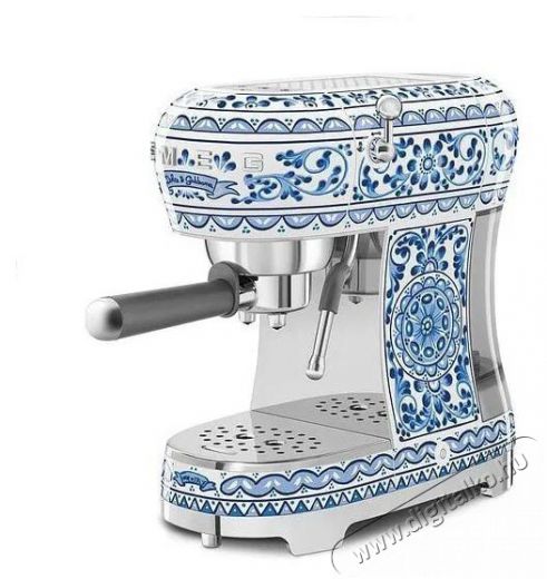 Smeg ECF02DGBEU Dolce&Gabbana Blu Mediterraneo Konyhai termékek - Kávéfőző / kávéörlő / kiegészítő - Presszó kávéfőző - 512866
