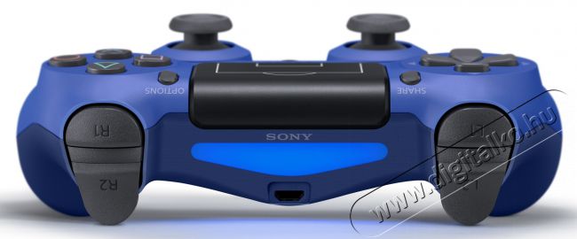 SONY PlayStation 4 (PS4) Dualshock 4 kontroller V2 - F.C. Limited Edition Iroda és számítástechnika - Játék konzol - Kontroller - 327956