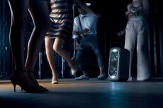SONY GTKXB60B Bluetooth hangszóró - fekete Audio-Video / Hifi / Multimédia - Hordozható, vezeték nélküli / bluetooth hangsugárzó - Hordozható, vezeték nélküli / bluetooth hangsugárzó - 326735