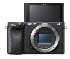 SONY Alpha 6400 váz + ajándék 64GB memóriakártya Fényképezőgép / kamera - MILC cserélhető objektíves kompakt fényképezőgép - 347167
