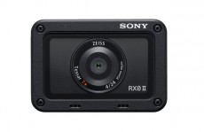 SONY DSC-RX0II FÉNYKÉPEZŐGÉP Fényképezőgép / kamera - Kompakt fényképezőgép - Félprofi tudású kompakt - 354435