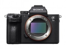 SONY Alpha 7 III (ILCE-7M3B) váz Fényképezőgép / kamera - DSLR tükörreflexes fényképezőgép - 344664