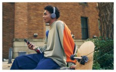 SONY WHCH520C.CE7 Bluetooth bézs fejhallgató Audio-Video / Hifi / Multimédia - Fül és Fejhallgatók - Fejhallgató - 462311
